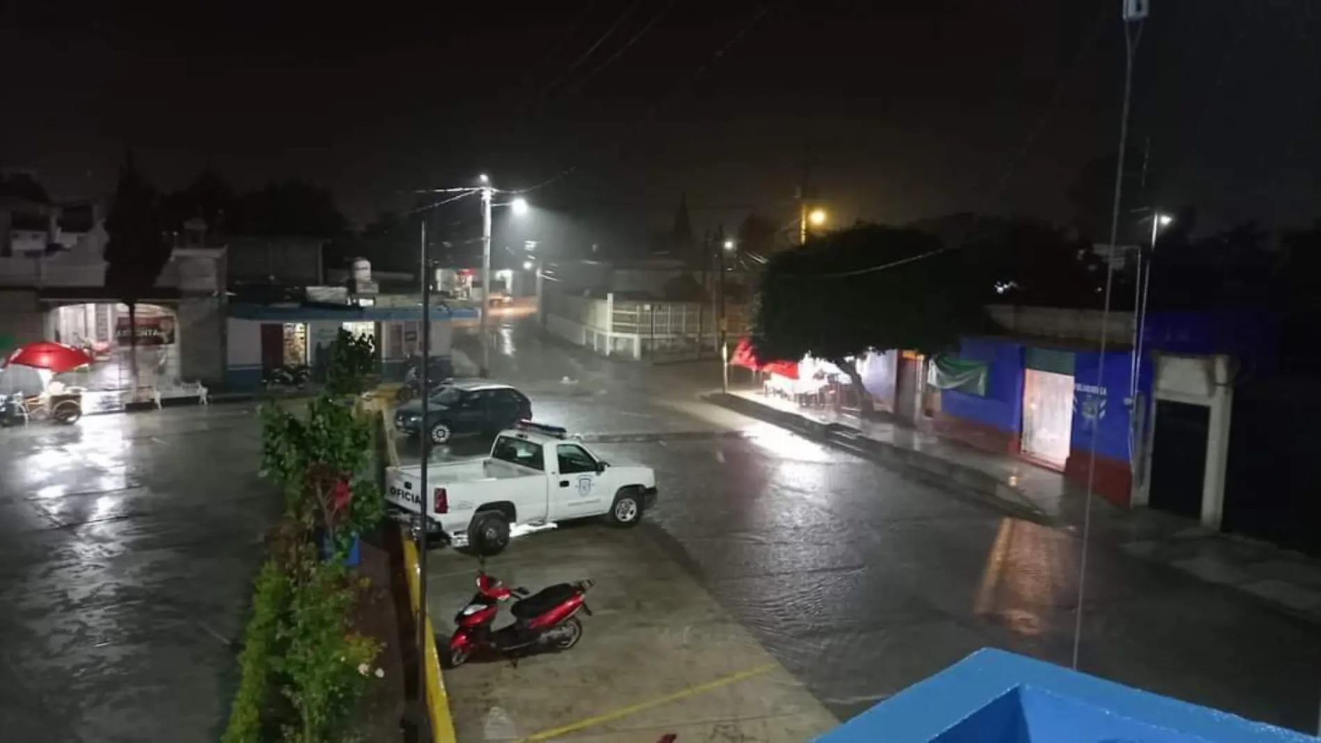 Roban camioneta del Ayuntamiento en San Felipe Teotlalcingo